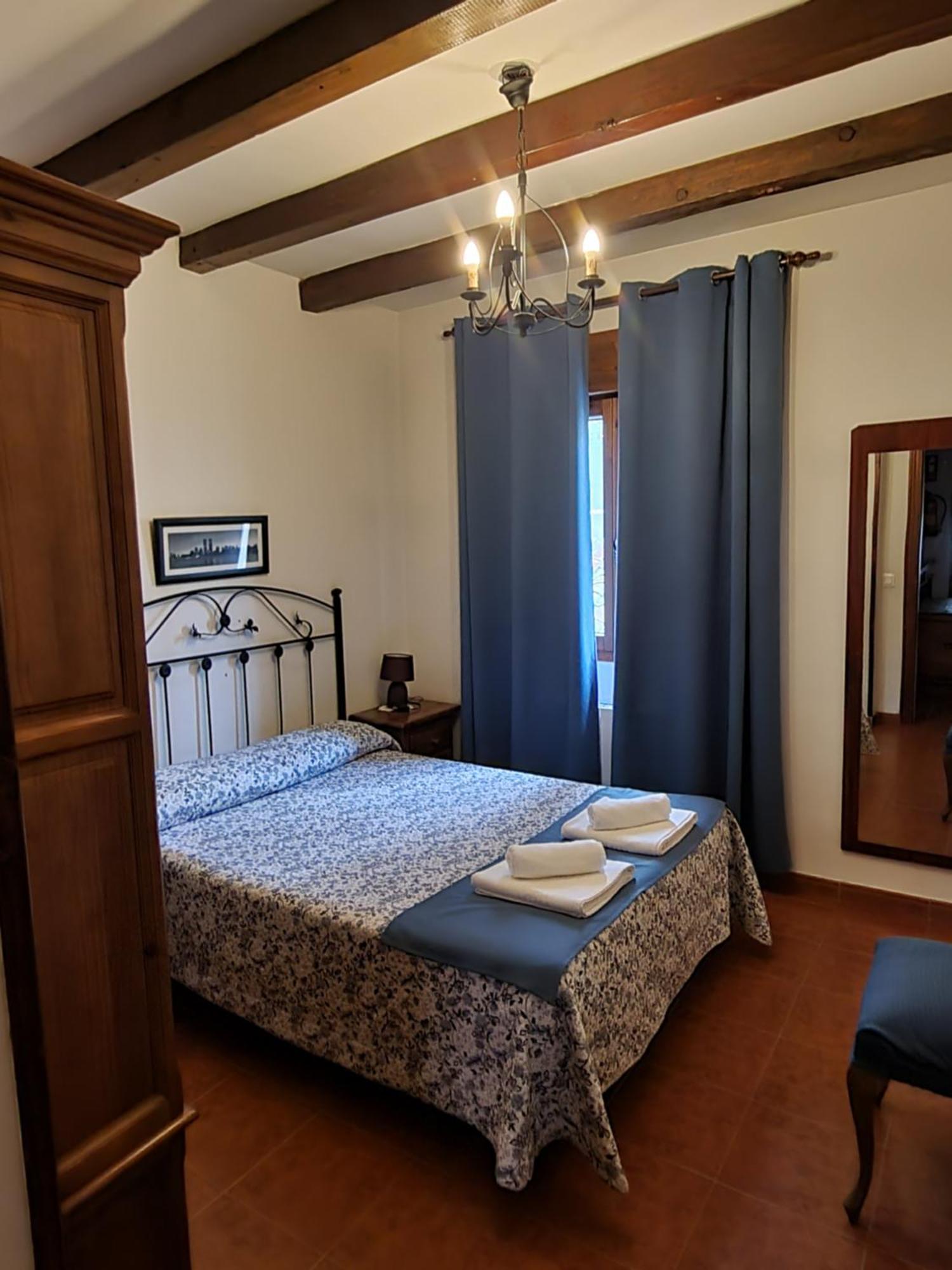 Casas Rurales Tio Claudio I Y II Эль-Баррако Экстерьер фото