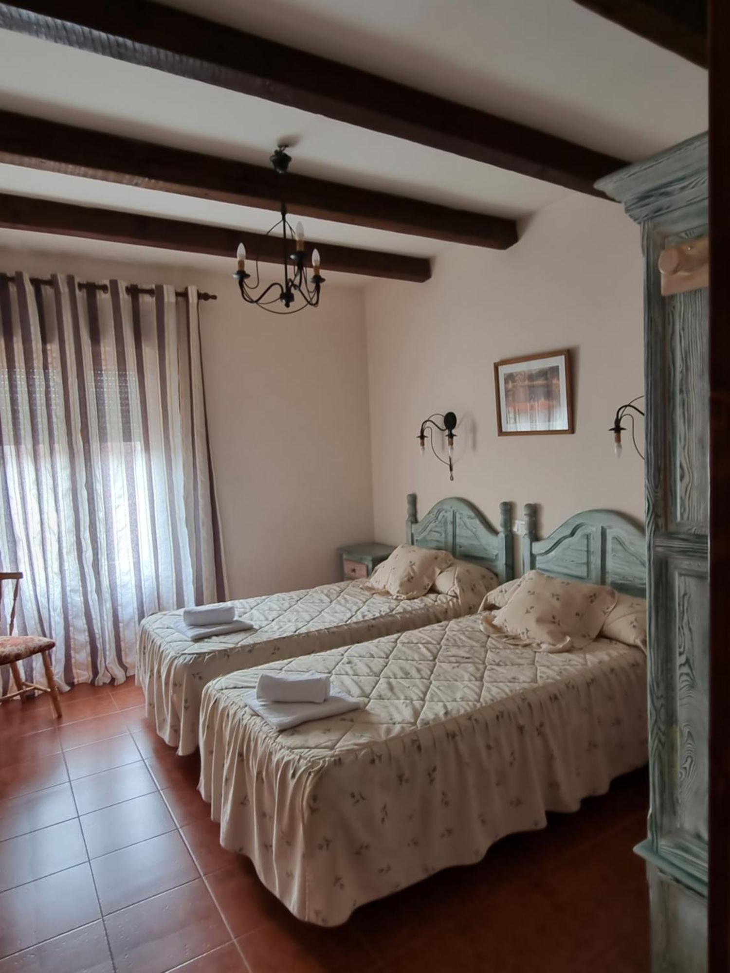 Casas Rurales Tio Claudio I Y II Эль-Баррако Экстерьер фото
